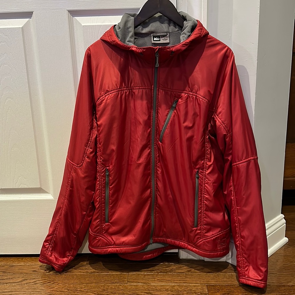 Men’s REI used red hooded jacket